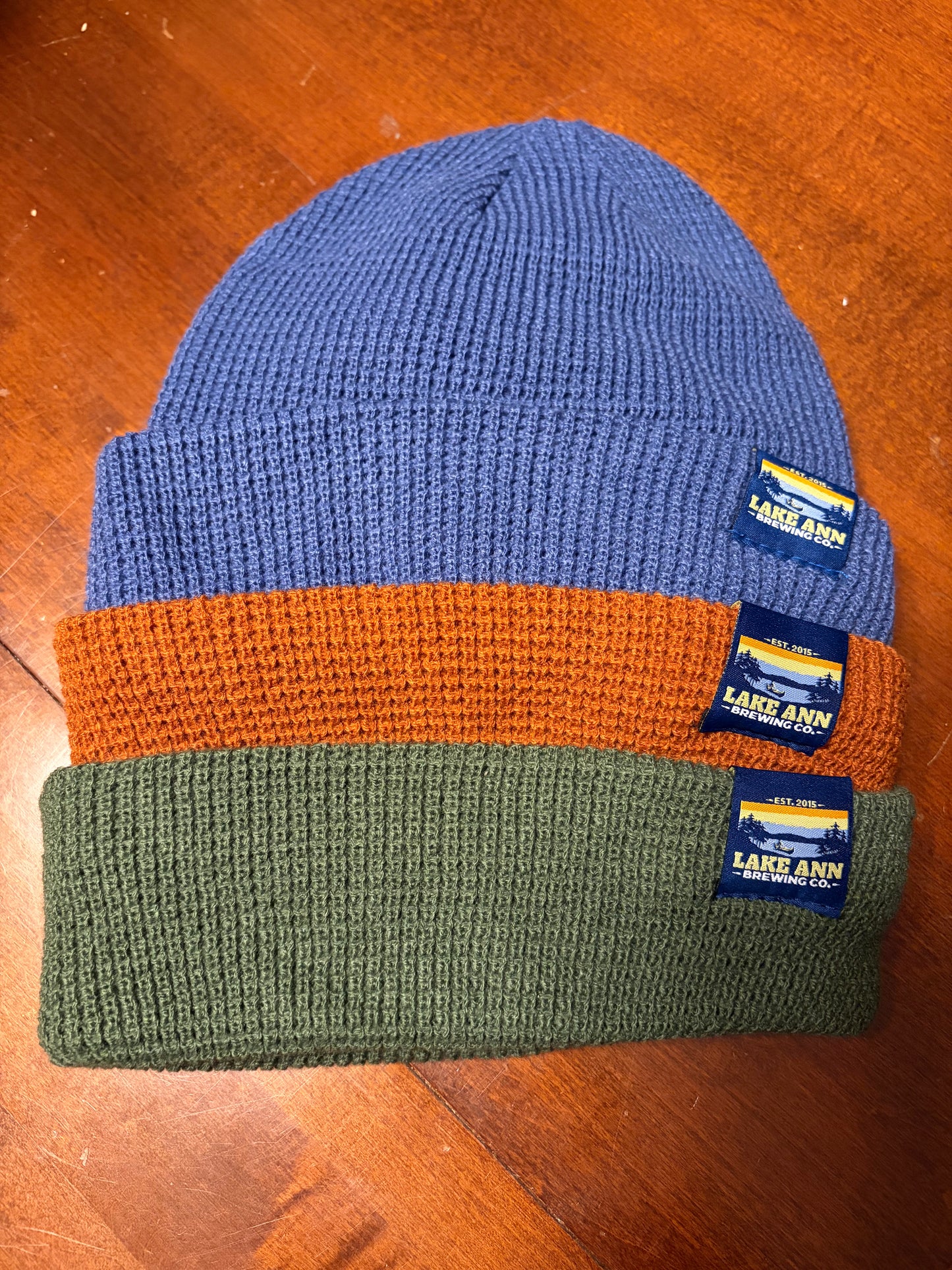 Waffle Knit Beanie - Skyline Tag